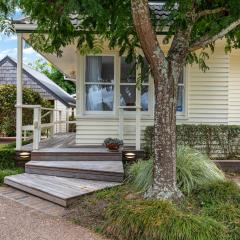 Twilight Terrace with Garden, BBQ and Patio