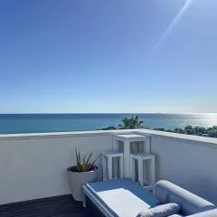 Duplex vistas mar con piscina