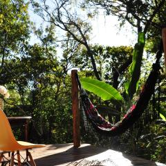Sitio Cocoroca - casa com banheira, vista para a mata e acesso ao rio