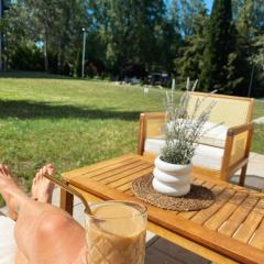 Albatross Weekend: seaside apartment with a sunny terrace