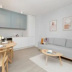 WoodicApart Studio with Balcony in Gdansk by Noclegi Renters