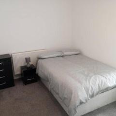 Ensuite Double-bed (E3) close to Burnley city centre