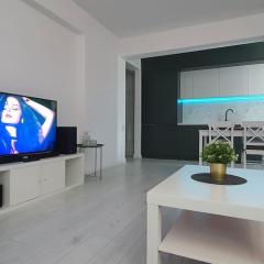 100 sqm flat -Netflix/Coffee/Garage/2xBath/2xTV