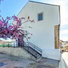 Nice Apartment In Jerez De La Frontera