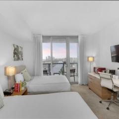 Upper studio with Balcony - Pool - Gym