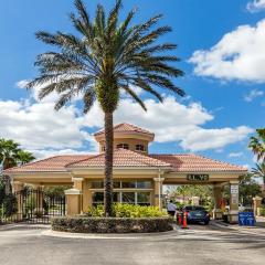 Cozy 6br Home w/ Private Pool Spa in Windsor Hills