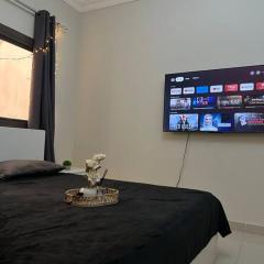 Cozy Shared Apartment Room At Heart Of Sharjah