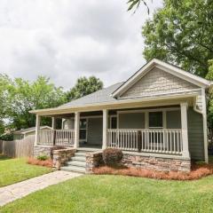 Bungalow & Tiny Guest House with Private Fenced Yard