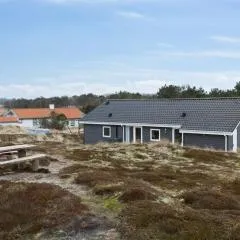 Holiday Home Ani - 600m from the sea by Interhome