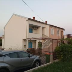 Apartments with parking space Kraj, Pasman - 22566