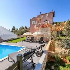 Gorgeous Apartment In Dobropoljana