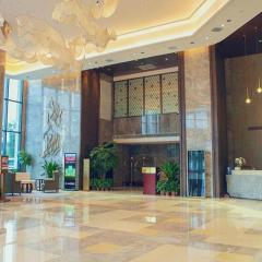 Hou Yi Grand Hotel