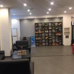 7Days Inn Shenzhen Longgang Nanlian Metro Station Branch