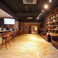 James Joyce Coffetel·Shenyang North Railway Station Shifu Square