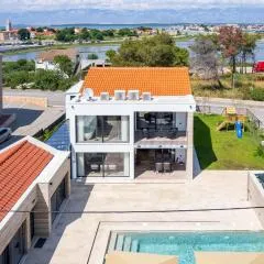 Luxury Villa Salt & Stone with spa area in Nin