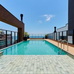 CÓD. 1129 - Apartamento com 01 quarto, vista mar com rooftop, e piscina