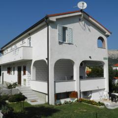Apartments with parking space Baska, Krk - 22662
