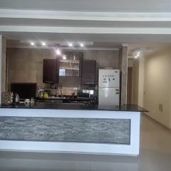 Comfy Luxurious Apartment in Central Location in Mansheyet El Bakry East Cairo