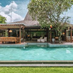 Villa Amore - Elegant 4-br Villa close to the beach