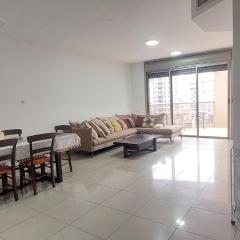 Spacious 3 BDR apartment Near to the Beach