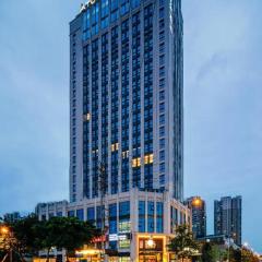 Atour Hotel Chengdu Tianfu New District Huayang Metro Station