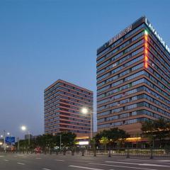 Vienna Hotel Nanchang West Station Guobo Metro Station