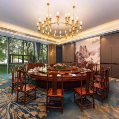 Venus Royal Hotel Nanning East High-Speed Railway Station