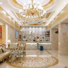 Vienna Hotel Urumqi Railway Administration Academy of Sciences