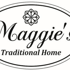 Maggie's Traditional home