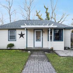 Beach Bungalow: Nearby Beach, Yard w/ Firepit