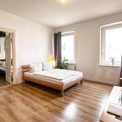 Zentrale Ferienwohnung mit Gartennutzung