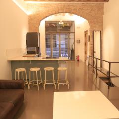 Modern apartment near las Ramblas