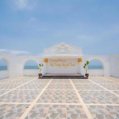 Khách sạn Moonlight Hotel - Mặt biển Hải Tiến