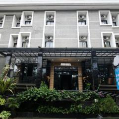 Arotel BSD