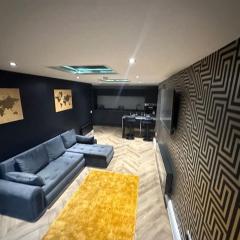 Murrayfield Stadium Basement - 3 Bed 3 Bath