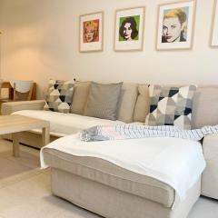 Stylish family flat by Canary365