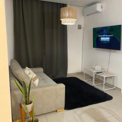 Departamento 2 hab con patio y parrilla