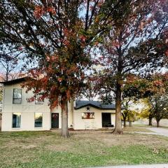 The House of Serenity: Close to Fort Sill & Casino