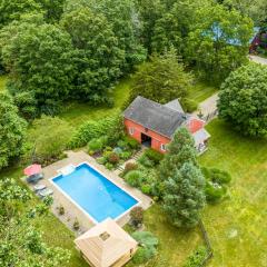 Summer Rental Magical Converted Barn & Pool House