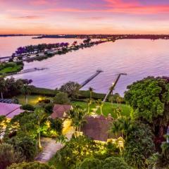 Palma Sola Bay House! Private Dock, Heated Pool & Spa, Game Room & More!
