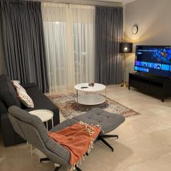 Panoramic 2 Bedroom/3 Bathroom MiVida by EMAAR