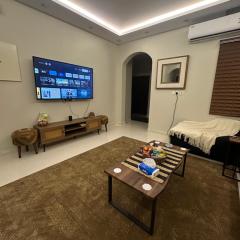 HOK APARTMENT
