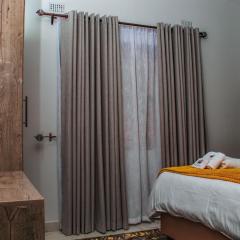 Luxury 2 Bed Self Catering Apartment in Masvingo