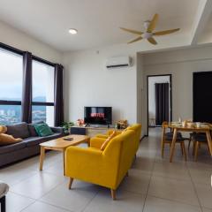MUJI X Rilakkuma Seaview 3BR Georgetown with TV Box