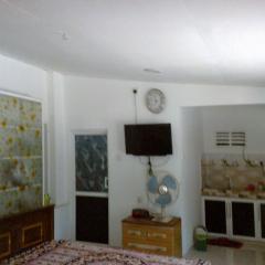 Residence near kovila kanda temple, 10 minutes to the beach.