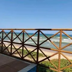 Linda casa beira da praia