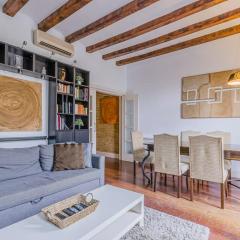 Cozy and bright 3BD apartment by Gran Via