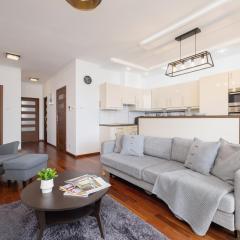 Spacious & Cozy Apartment Grzegórzecka by Noclegi Renters