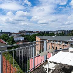 Urban Rooftop Apartment - Berlin MITTE - A C