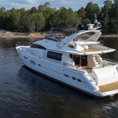 High-class Luxury Yacht - Princess 75